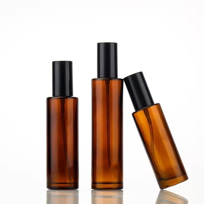30 ml 50 ml 80 ml 100 ml Bernsteinfarbene Kosmetikglaspumpen Flaschen Wiederauffüllbare Sprühflasche