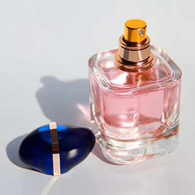 Großhandel Superior Quadrat Spray leere Parfümflasche für Mate mit Verpackung