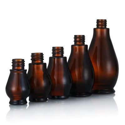 Leere Mattebraune wieder auffüllbare ätherische Ölflaschen mit Tropfkappe 30 ml 50 ml